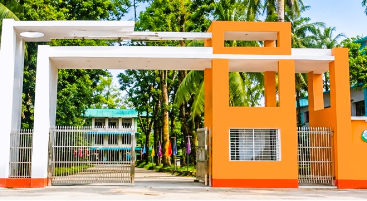 আবাসন সংকটে সরকারি সৈয়দ হাতেম আলী কলেজ,নেই কোনো ছাত্রীনিবাস 
